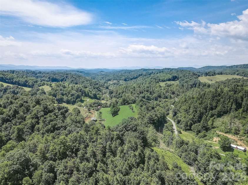 1820 Grapevine Road, Marshall, NC 28753.  MLS# CAR4359708, YatesRealty ID 18045. 