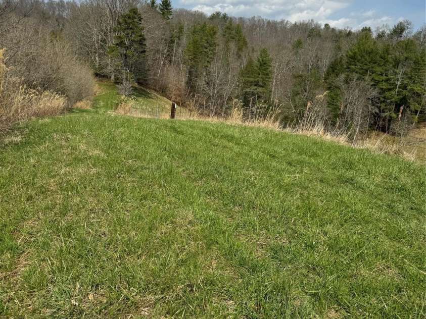 1820 Grapevine Road, Marshall, NC 28753.  MLS# CAR4359708, YatesRealty ID 18045. 
