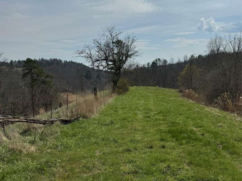 1820 Grapevine Road, Marshall, NC 28753.  MLS# CAR4359708, YatesRealty ID 18045. 