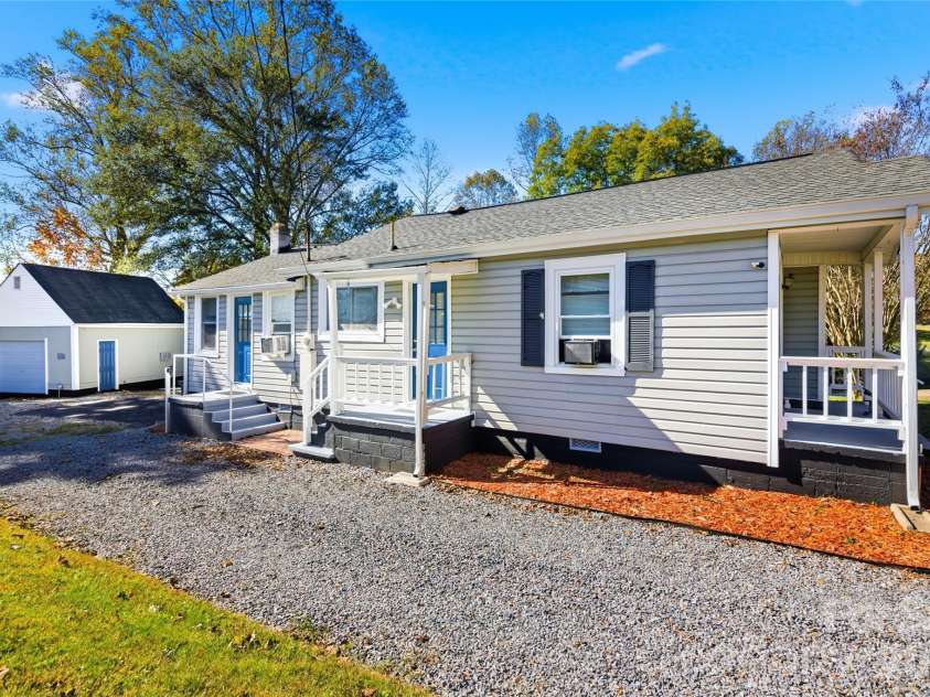 116 Boston Avenue, Bessemer City, NC 28016.  MLS# CAR4319160, YatesRealty ID 18046. 