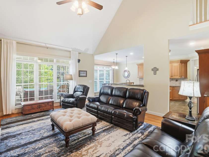 123 Coral Rutledge Drive, Mount Holly, NC 28120.  MLS# CAR4373037, YatesRealty ID 18047. 