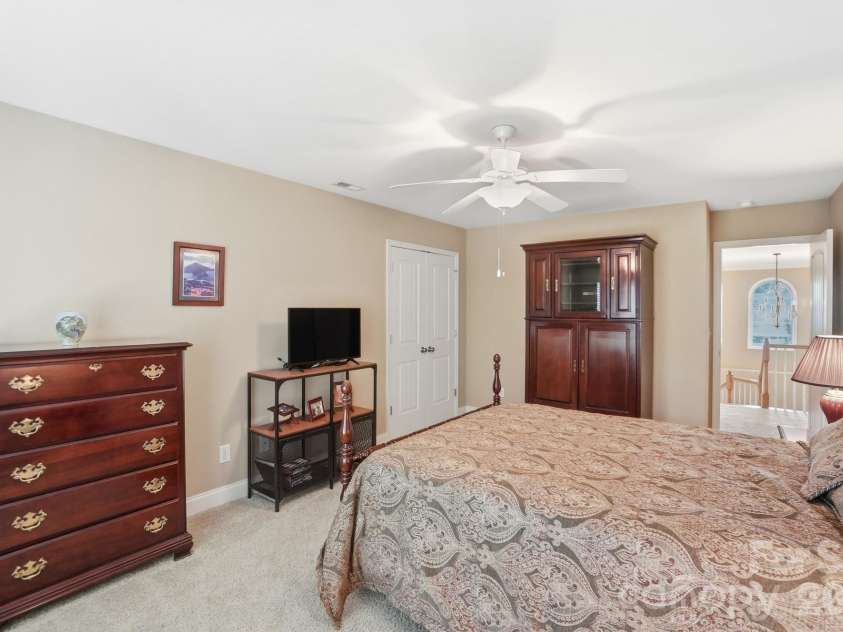 123 Coral Rutledge Drive, Mount Holly, NC 28120.  MLS# CAR4373037, YatesRealty ID 18047. 