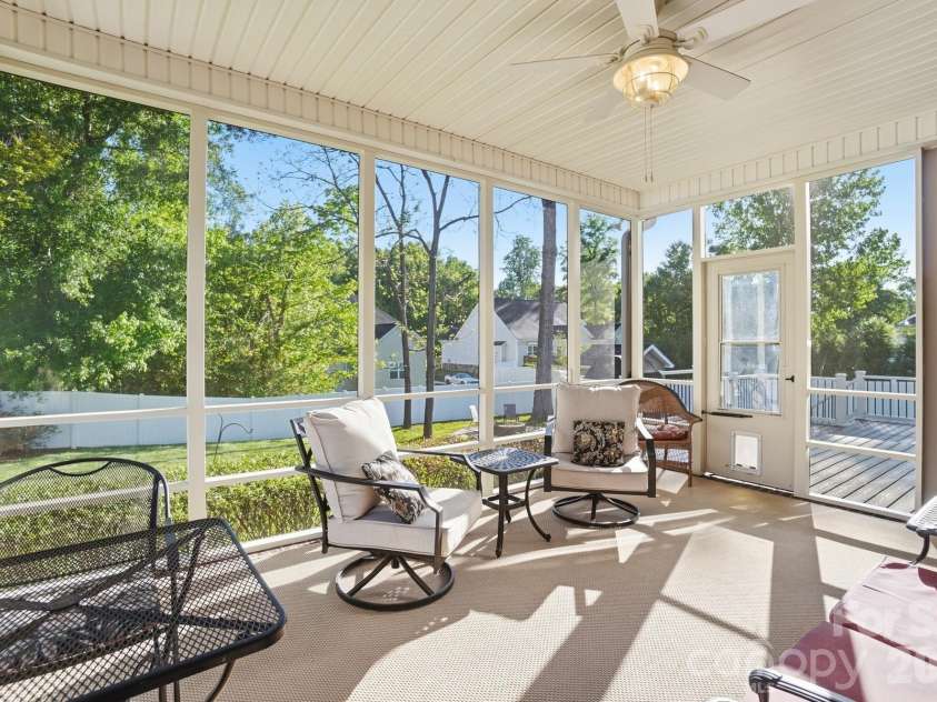 123 Coral Rutledge Drive, Mount Holly, NC 28120.  MLS# CAR4373037, YatesRealty ID 18047. 