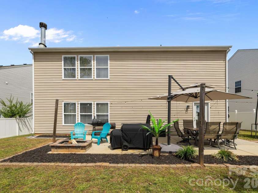 4017 Sherri Lane, Fort Mill, SC 29715.  MLS# CAR4367528, YatesRealty ID 18048. Level backyard