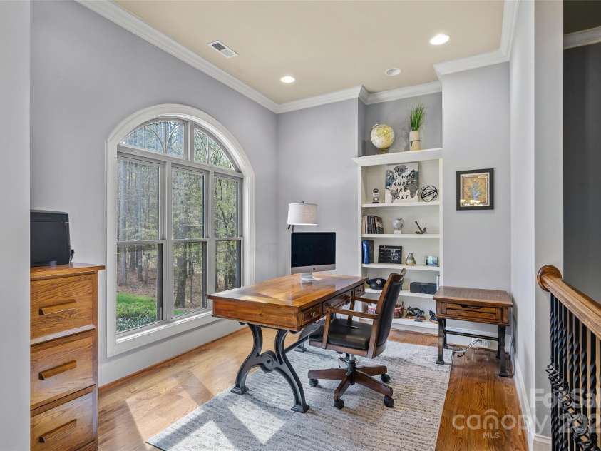 135 Frostcliff Lane, Mooresville, NC 28117.  MLS# CAR4240734, YatesRealty ID 18049. 