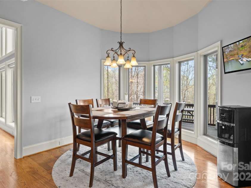 135 Frostcliff Lane, Mooresville, NC 28117.  MLS# CAR4240734, YatesRealty ID 18049. 