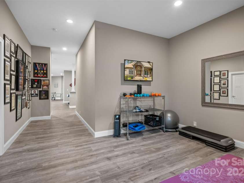 135 Frostcliff Lane, Mooresville, NC 28117.  MLS# CAR4240734, YatesRealty ID 18049. 