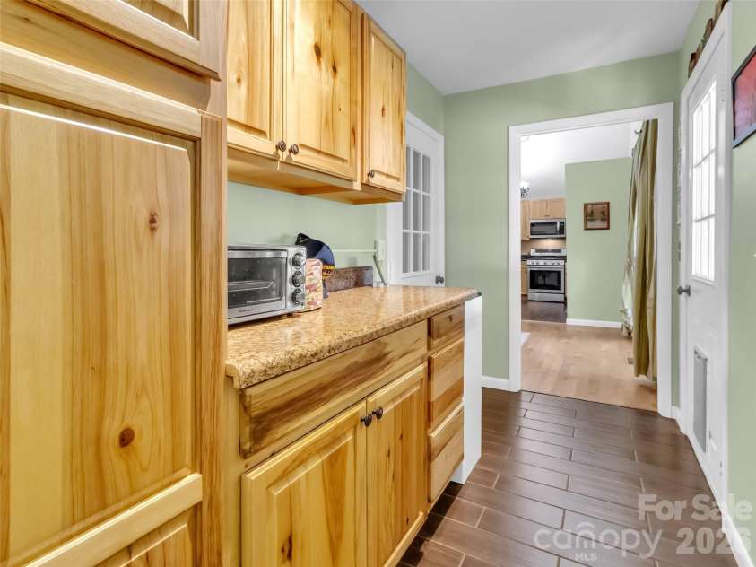 96 Garden Court, Maggie Valley, NC 28751.  MLS# CAR4371923, YatesRealty ID 18049. 