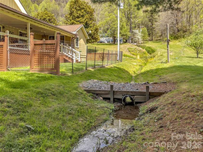 96 Garden Court, Maggie Valley, NC 28751.  MLS# CAR4371923, YatesRealty ID 18049. 