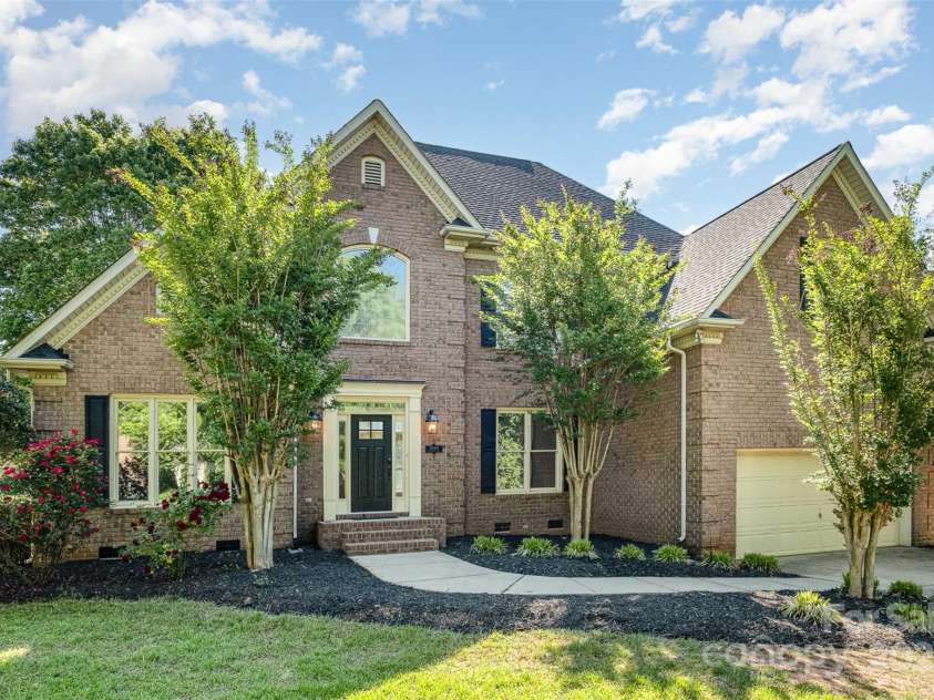 12004 Willingdon Road, Huntersville, NC 28078.  MLS# CAR4248994, YatesRealty ID 18050. 