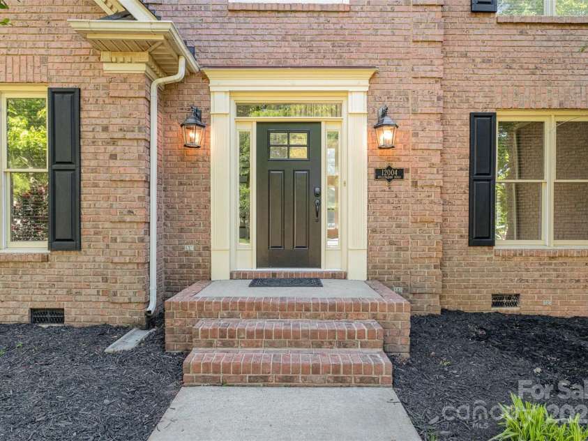 12004 Willingdon Road, Huntersville, NC 28078.  MLS# CAR4248994, YatesRealty ID 18050. 