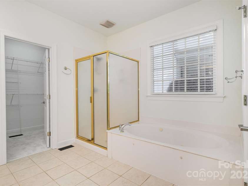 12004 Willingdon Road, Huntersville, NC 28078.  MLS# CAR4248994, YatesRealty ID 18050. 