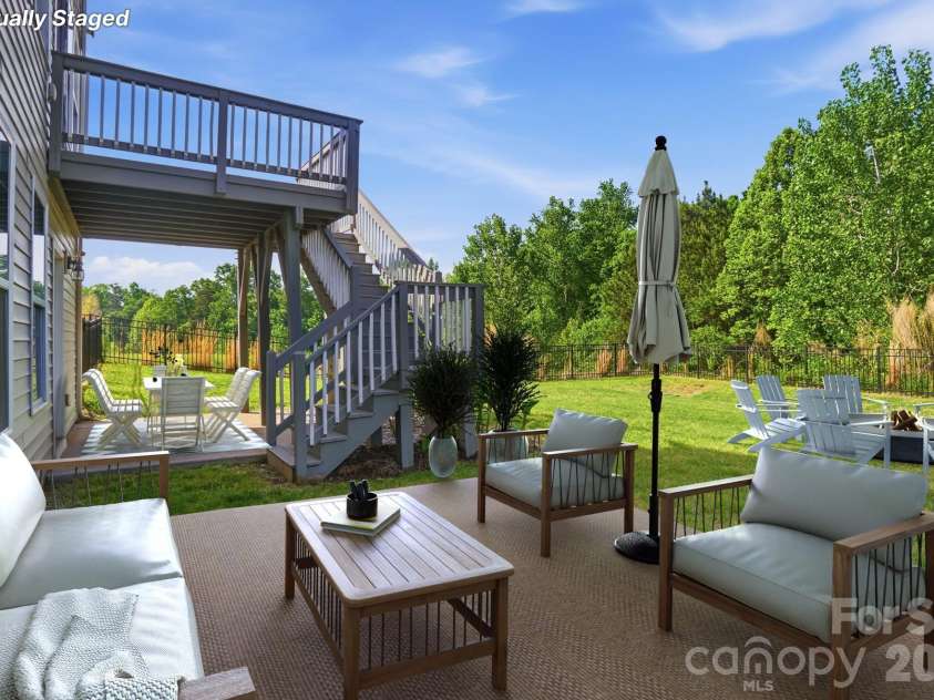 9407 Inverness Bay Road, Charlotte, NC 28278.  MLS# CAR4375072, YatesRealty ID 18050. Backyard - Virtually staged