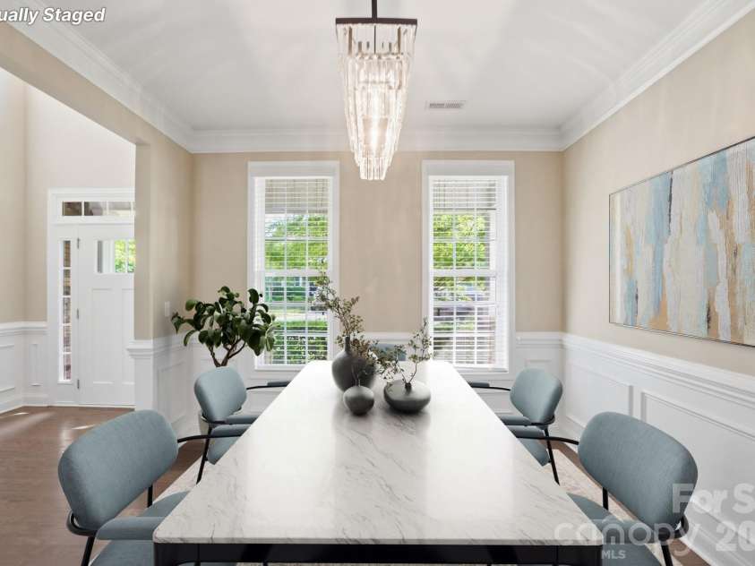 9407 Inverness Bay Road, Charlotte, NC 28278.  MLS# CAR4375072, YatesRealty ID 18050. Dining Room - Virtually stage