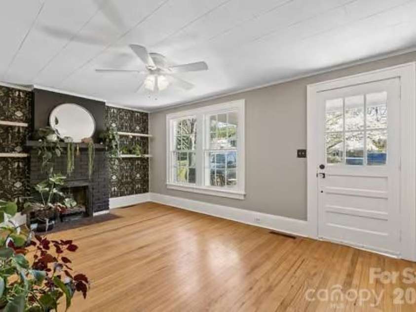 108 Faulkner Street, Clover, SC 29710.  MLS# CAR4363626, YatesRealty ID 18052. 