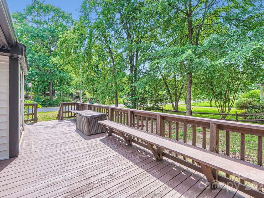 2009 Pinevalley Road, Rock Hill, SC 29732.  MLS# CAR4261229, YatesRealty ID 18052. 