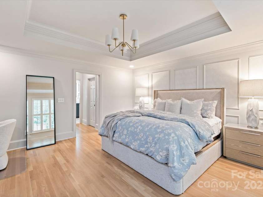 5917 Bridger Court, Charlotte, NC 28211.  MLS# CAR4262834, YatesRealty ID 18053. 