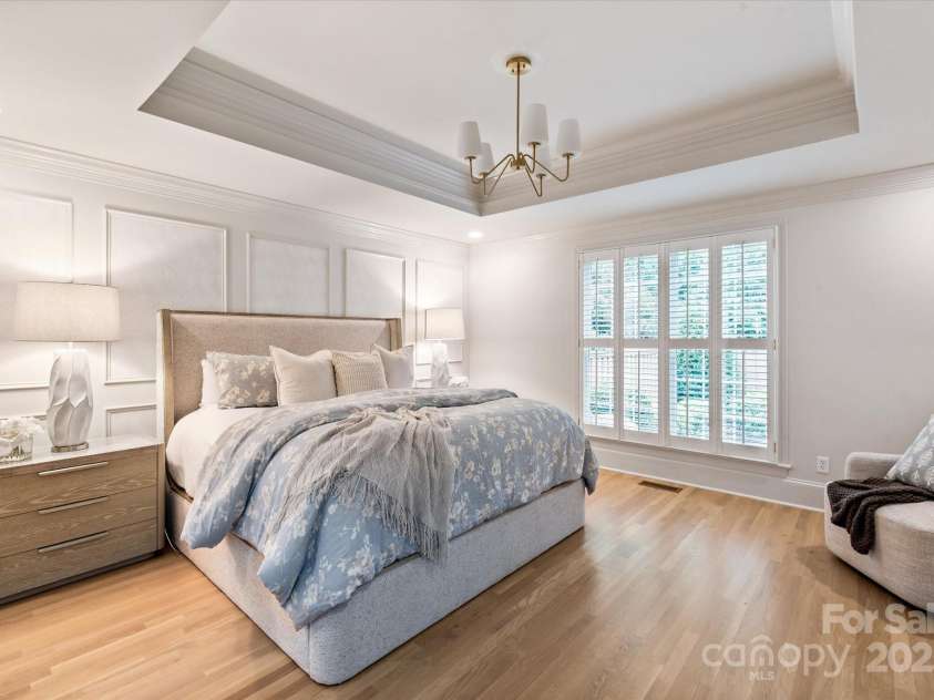 5917 Bridger Court, Charlotte, NC 28211.  MLS# CAR4262834, YatesRealty ID 18053. 