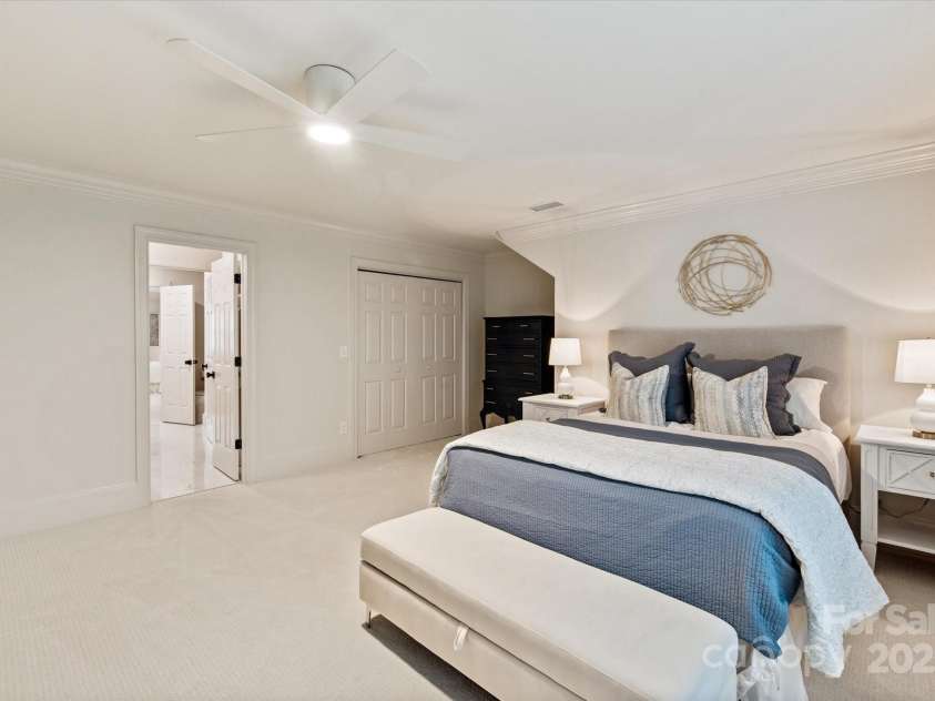 5917 Bridger Court, Charlotte, NC 28211.  MLS# CAR4262834, YatesRealty ID 18053. 