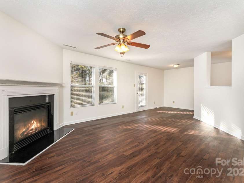 7601 Eben Drive, Charlotte, NC 28269.  MLS# CAR4315907, YatesRealty ID 18053. 