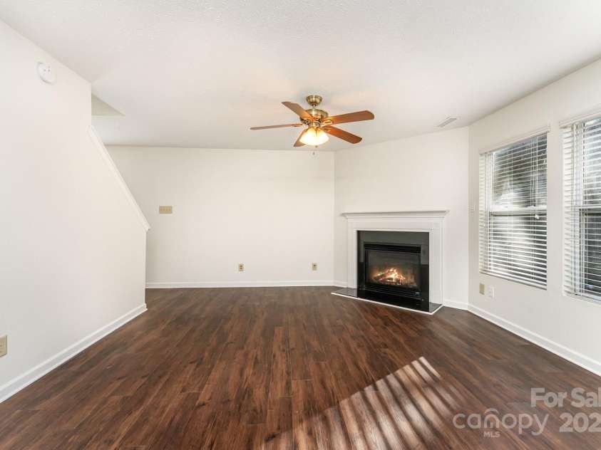 7601 Eben Drive, Charlotte, NC 28269.  MLS# CAR4315907, YatesRealty ID 18053. 