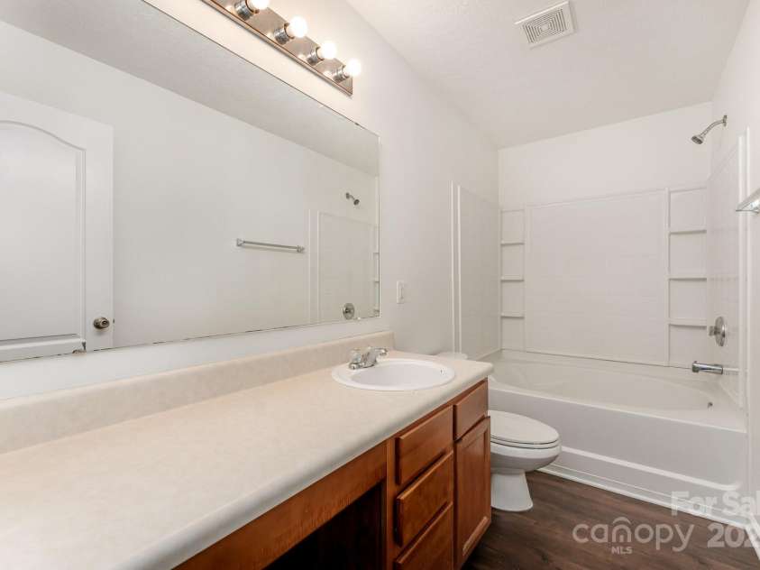 7601 Eben Drive, Charlotte, NC 28269.  MLS# CAR4315907, YatesRealty ID 18053. 
