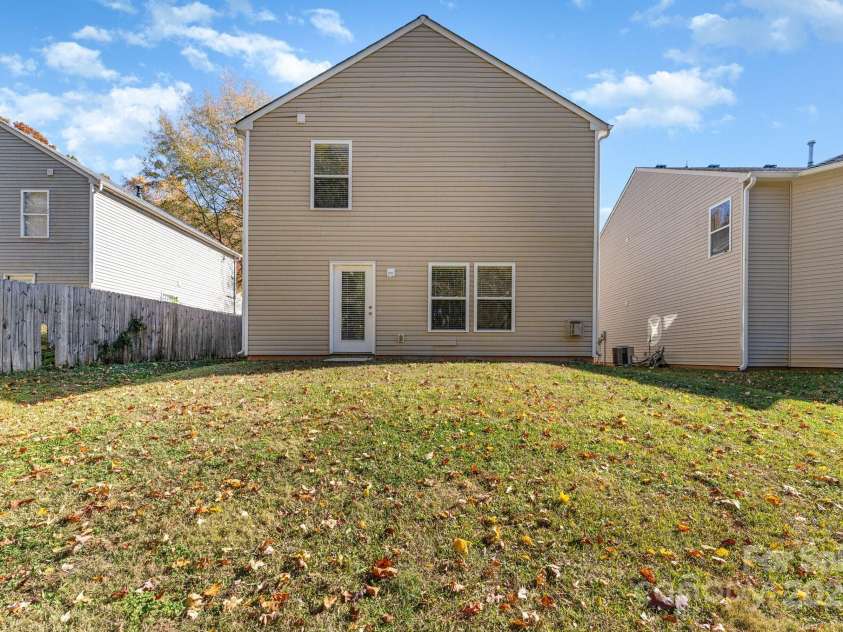 7601 Eben Drive, Charlotte, NC 28269.  MLS# CAR4315907, YatesRealty ID 18053. 