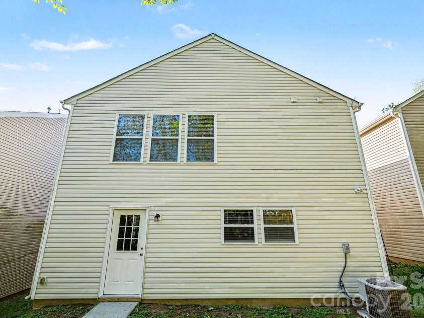 227 Morning Dew Drive, Concord, NC 28025.  MLS# CAR4366016, YatesRealty ID 18054. 