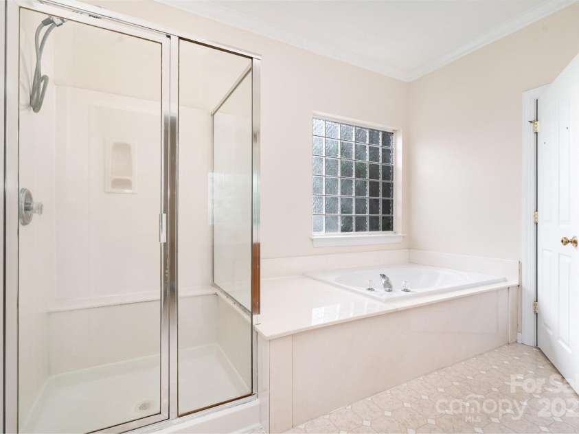 5934 Hickory Hollow Court, Harrisburg, NC 28075.  MLS# CAR4280458, YatesRealty ID 18057. 