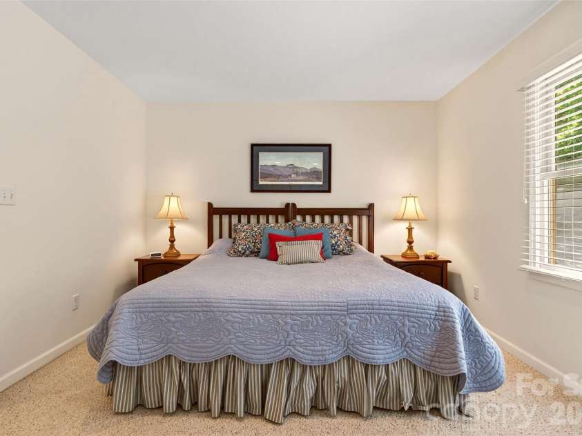307 Blue Ridge Drive, Marion, NC 28752.  MLS# CAR4371720, YatesRealty ID 18058. 