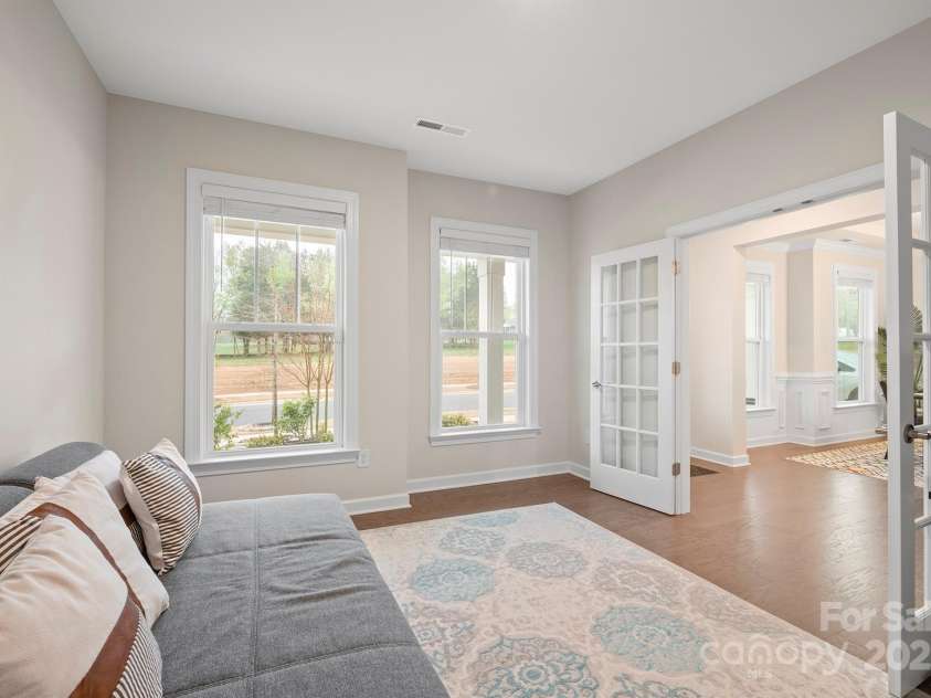 19412 Bird Meadow Drive, Huntersville, NC 28078.  MLS# CAR4240722, YatesRealty ID 18059. 