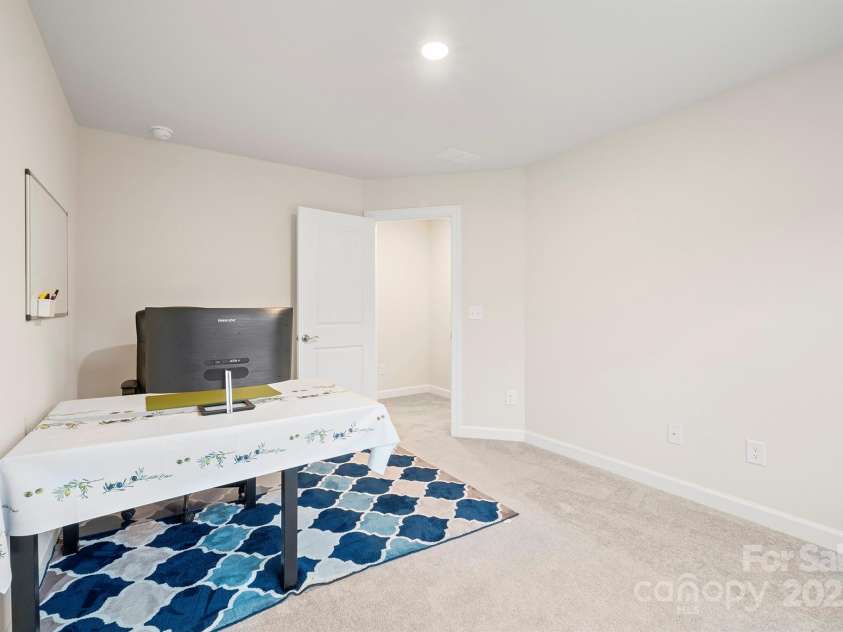 19412 Bird Meadow Drive, Huntersville, NC 28078.  MLS# CAR4240722, YatesRealty ID 18059. 