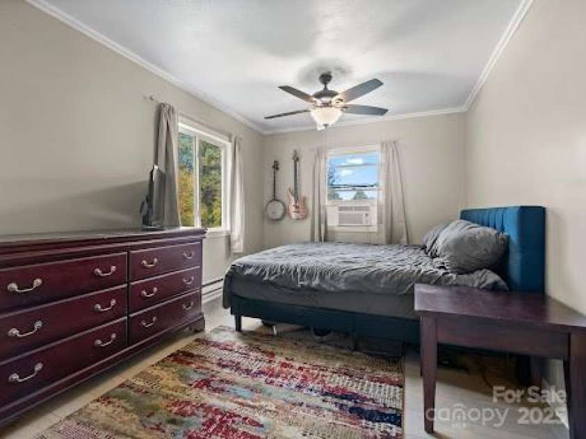 542 Duncan Creek Road, Fletcher, NC 28732.  MLS# CAR4231317, YatesRealty ID 1806. 