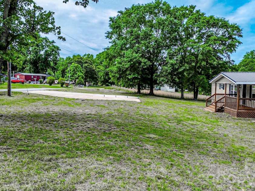 238 Phillips Drive, Forest City, NC 28043.  MLS# CAR4377447, YatesRealty ID 18060. 