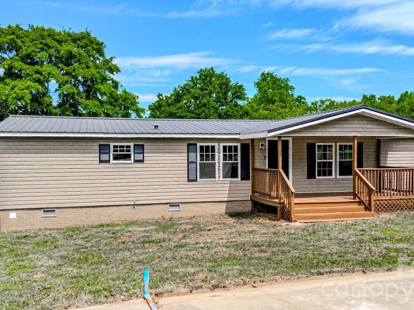 238 Phillips Drive, Forest City, NC 28043.  MLS# CAR4377447, YatesRealty ID 18060. 