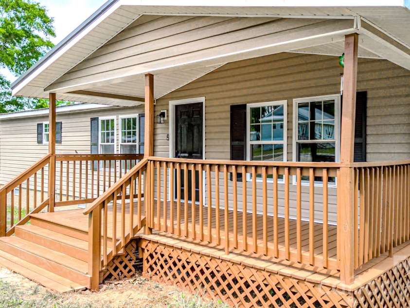 238 Phillips Drive, Forest City, NC 28043.  MLS# CAR4377447, YatesRealty ID 18060. 