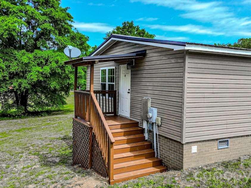 238 Phillips Drive, Forest City, NC 28043.  MLS# CAR4377447, YatesRealty ID 18060. 