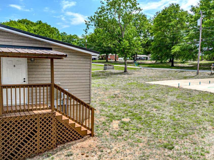 238 Phillips Drive, Forest City, NC 28043.  MLS# CAR4377447, YatesRealty ID 18060. 