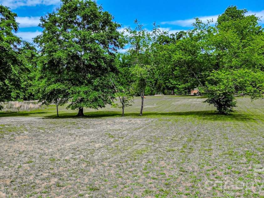 238 Phillips Drive, Forest City, NC 28043.  MLS# CAR4377447, YatesRealty ID 18060. 