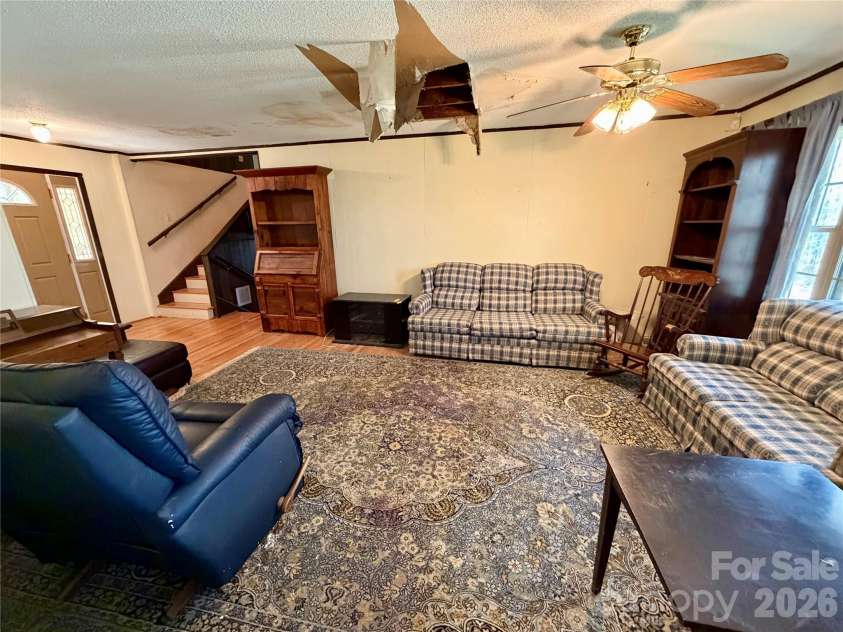 2925 Sparrow Springs Road, Gastonia, NC 28052.  MLS# CAR4377448, YatesRealty ID 18061. 