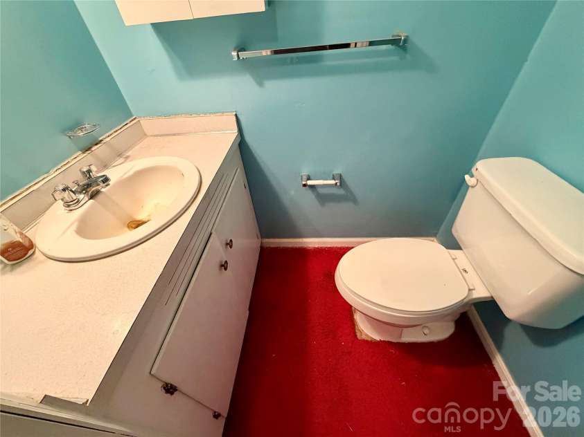 2925 Sparrow Springs Road, Gastonia, NC 28052.  MLS# CAR4377448, YatesRealty ID 18061. 
