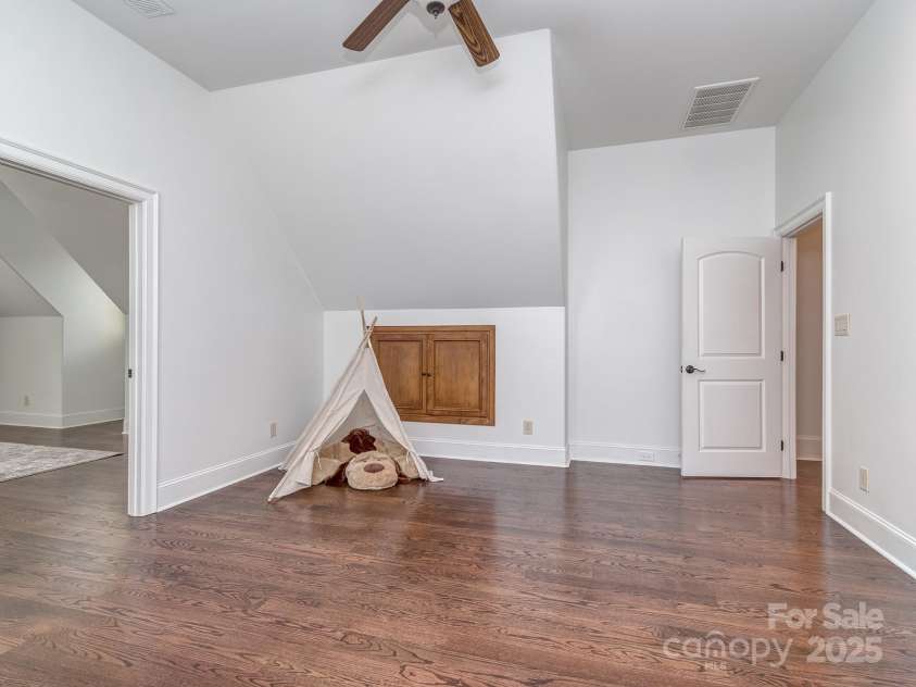 1404 Lookout Circle, Waxhaw, NC 28173.  MLS# CAR4259397, YatesRealty ID 18062. 