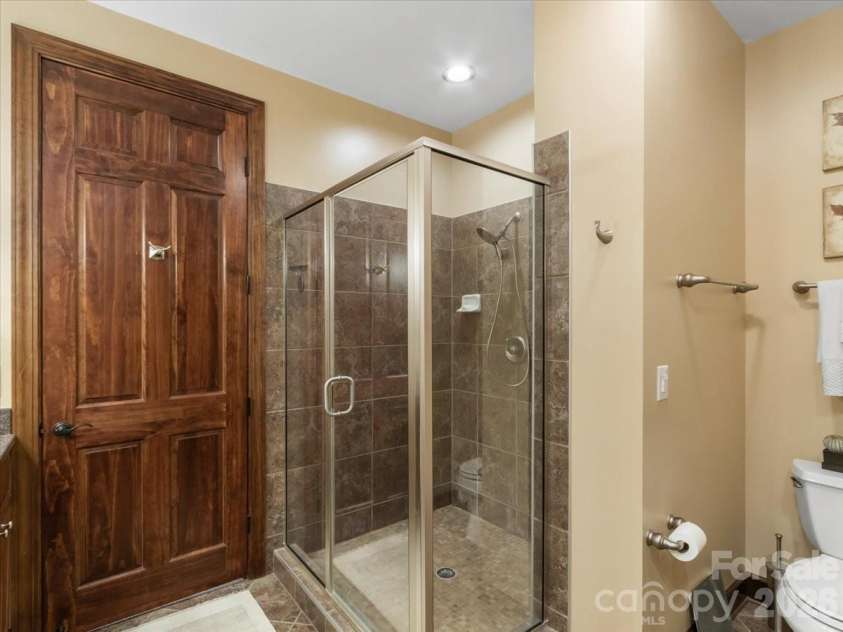 600 Andrew Banks Road, Burnsville, NC 28714.  MLS# CAR4376587, YatesRealty ID 18063. 