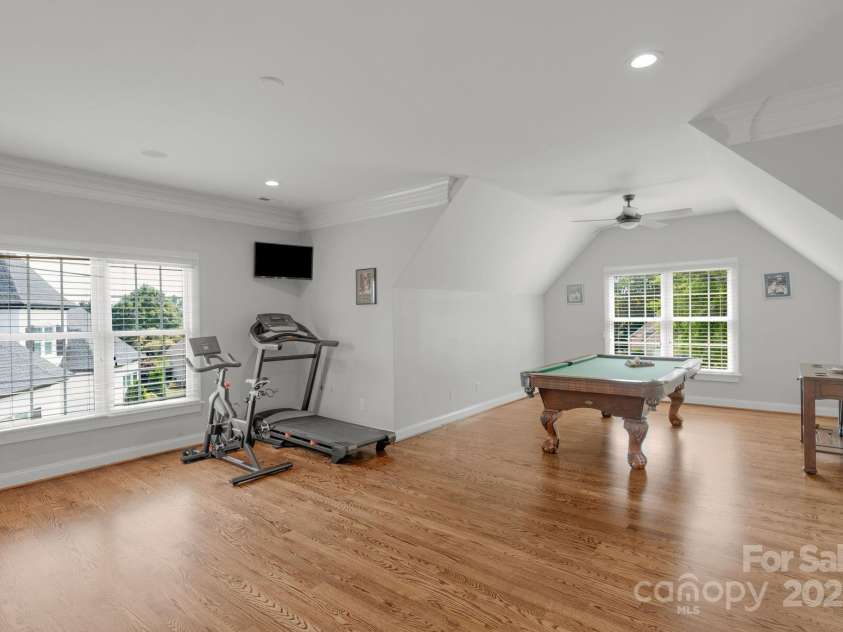 9008 Skipaway Drive, Waxhaw, NC 28173.  MLS# CAR4244086, YatesRealty ID 18063. Bonus Room