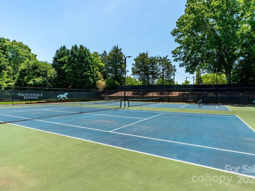 9008 Skipaway Drive, Waxhaw, NC 28173.  MLS# CAR4244086, YatesRealty ID 18063. Tennis Courts