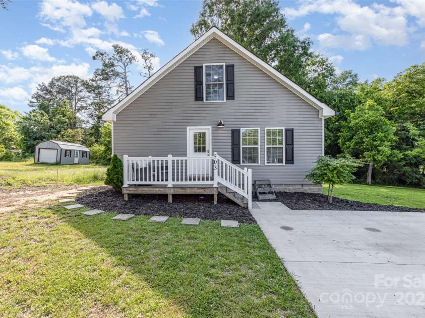 503 Apple Street, Gibsonville, NC 27249.  MLS# CAR4263070, YatesRealty ID 18064. 