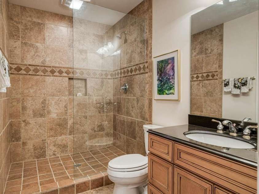 9002 Fair Oak Drive, Sherrills Ford, NC 28673.  MLS# CAR4260836, YatesRealty ID 18065. Basement