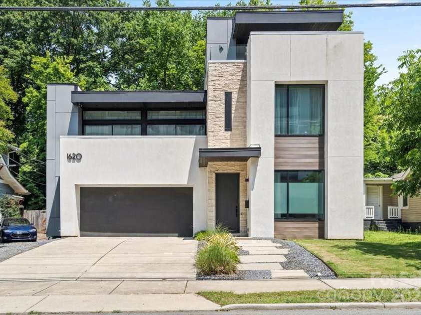 1620 Tryon Street, Charlotte, NC 28203.  MLS# CAR4264066, YatesRealty ID 18066. 