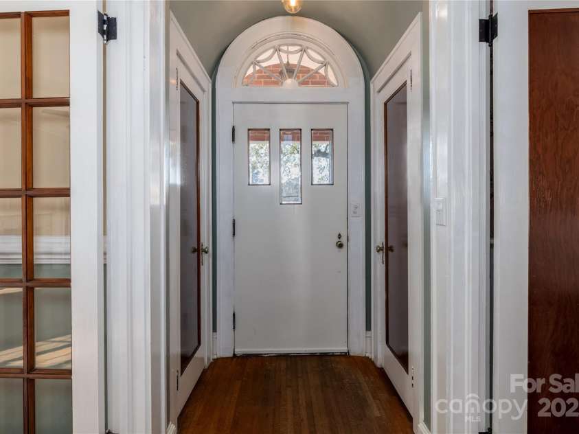 274 4th Street, Albemarle, NC 28001.  MLS# CAR4319819, YatesRealty ID 18066. 