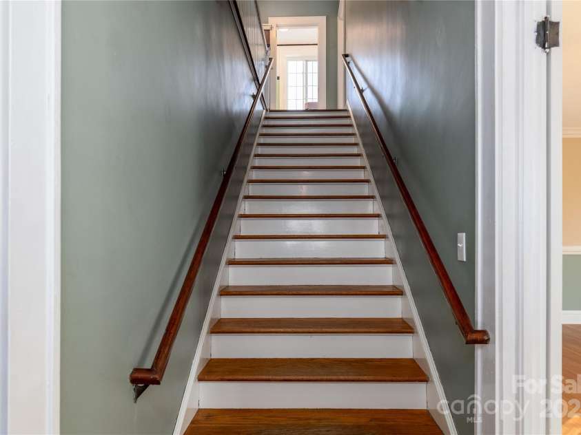 274 4th Street, Albemarle, NC 28001.  MLS# CAR4319819, YatesRealty ID 18066. 
